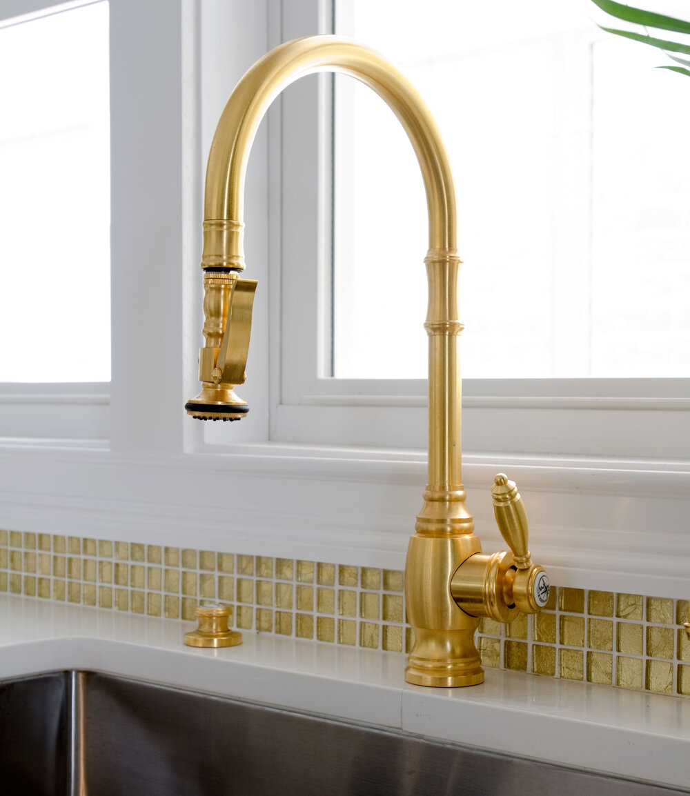 kellie_burke_beach_faucet