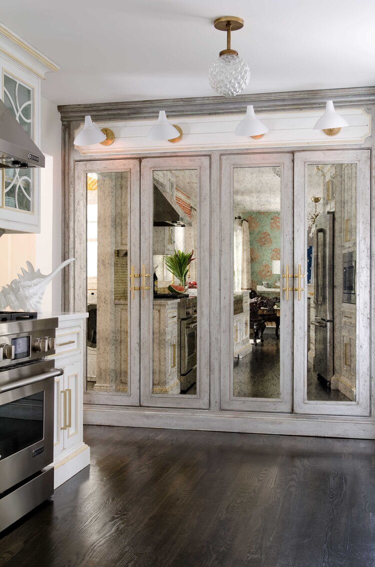 kellie_burke_beach_pantry_fullyclosed