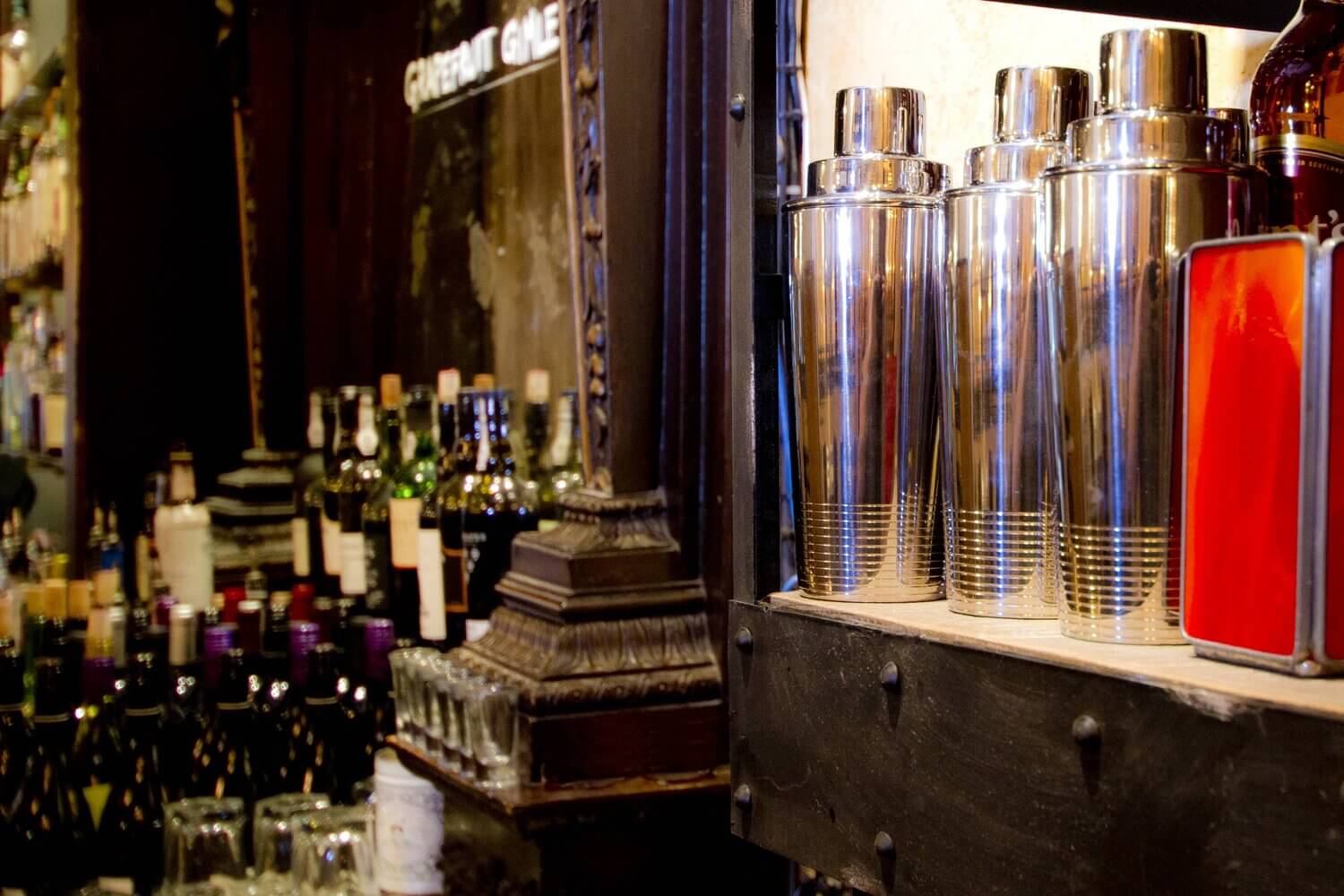 kellie_burke_grants_barwall